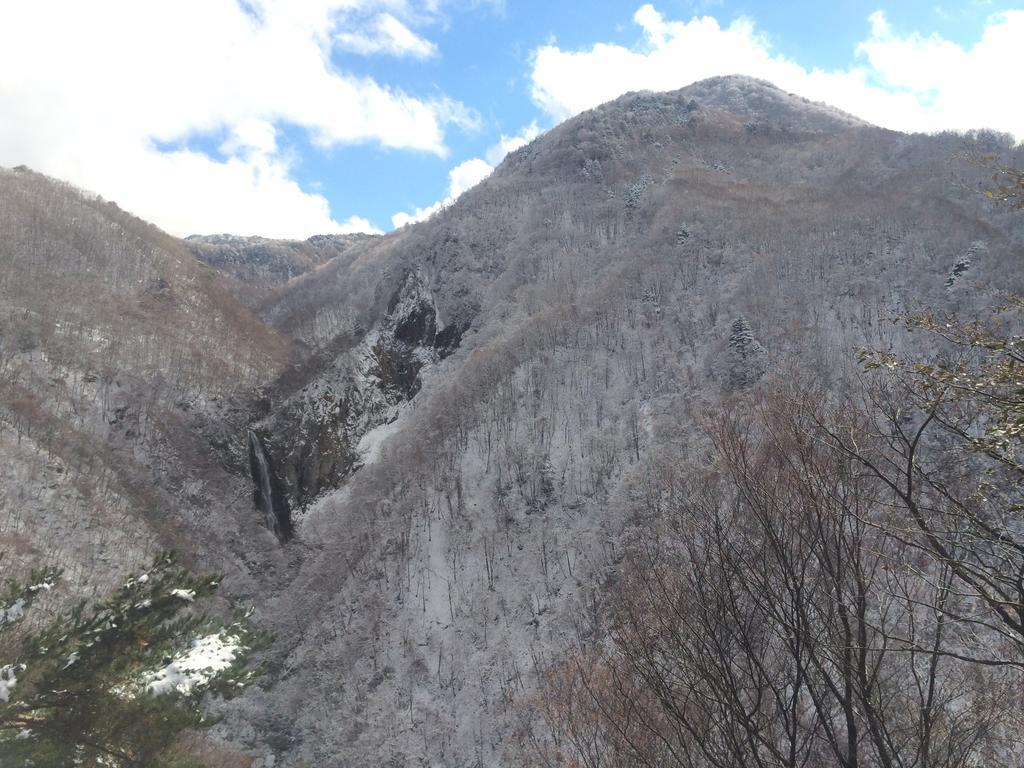 Yudanaka Onsen Yamazakiya Hotel Yamanouchi  Buitenkant foto